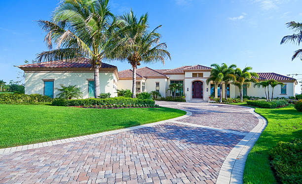 Best Interlocking Driveway Pavers  in Eldorado, IL