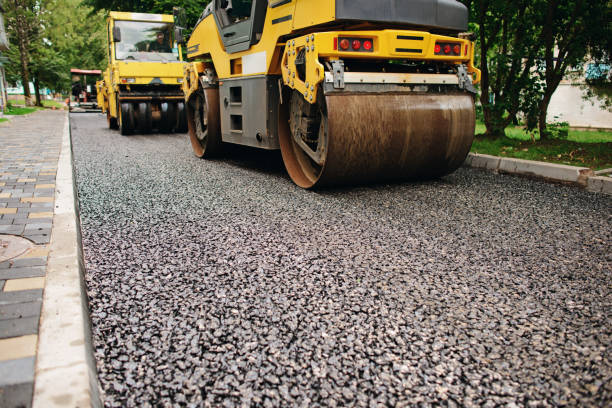 Best Residential Driveway Paver Services  in Eldorado, IL